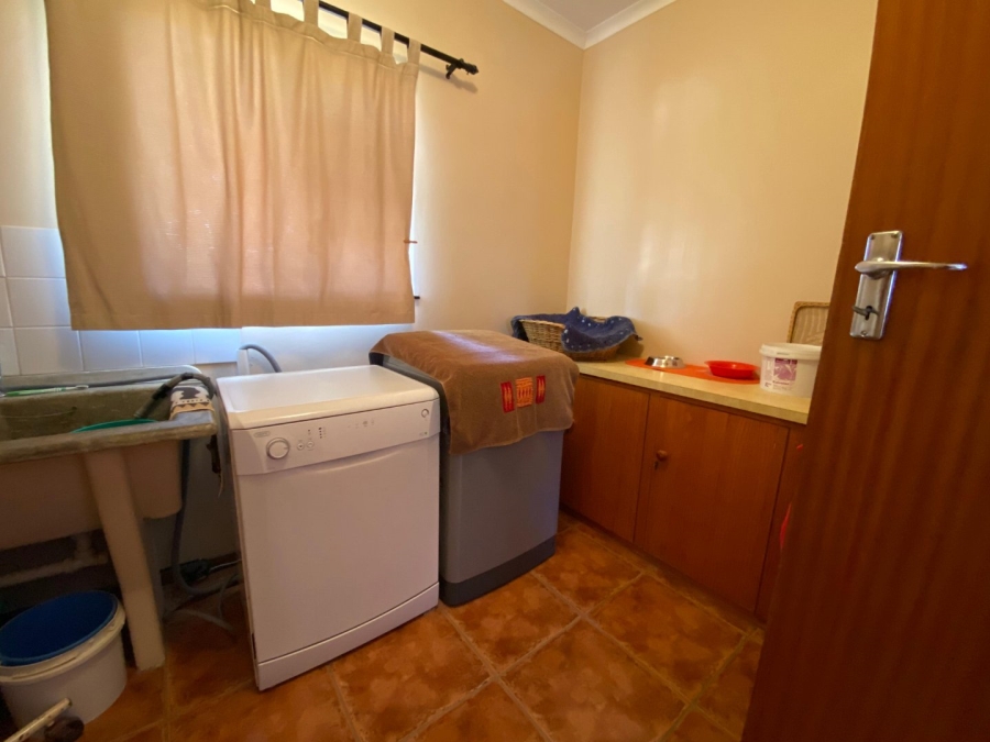 3 Bedroom Property for Sale in Vanrhynsdorp Western Cape